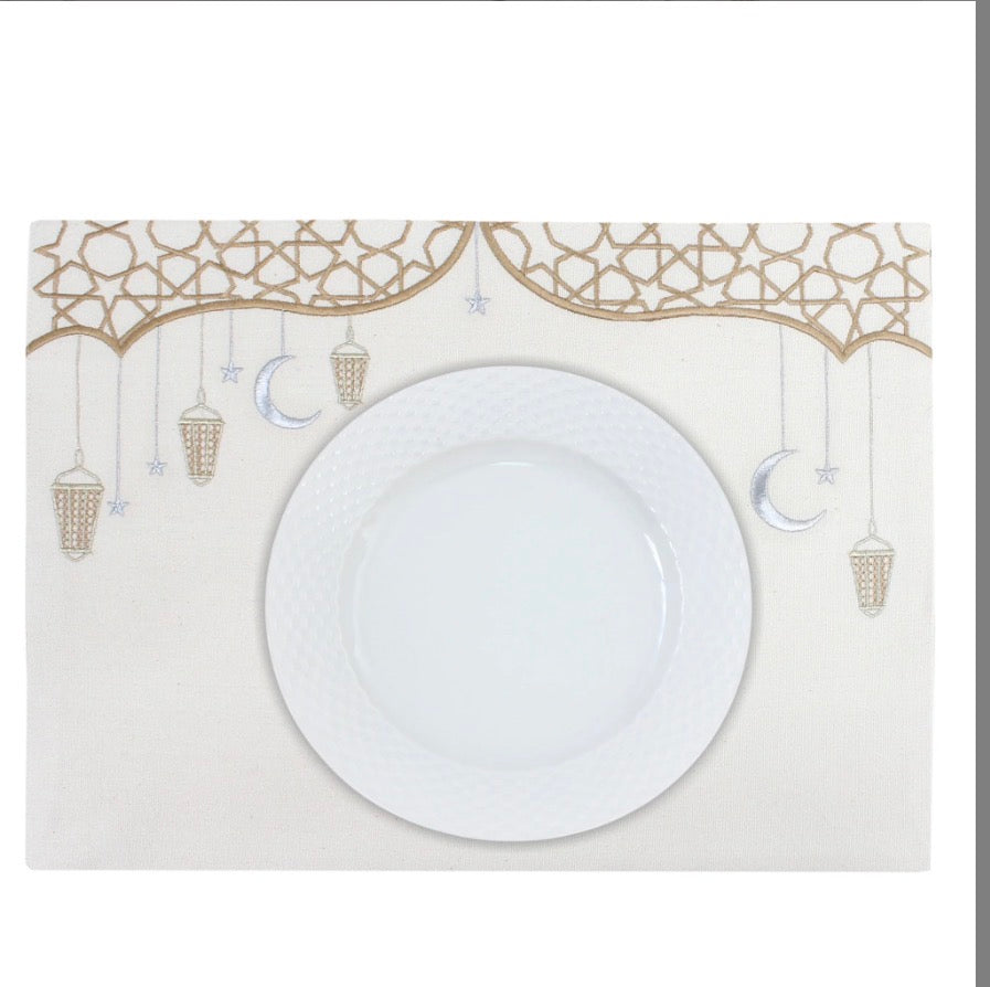 Mashrabiya placemats set