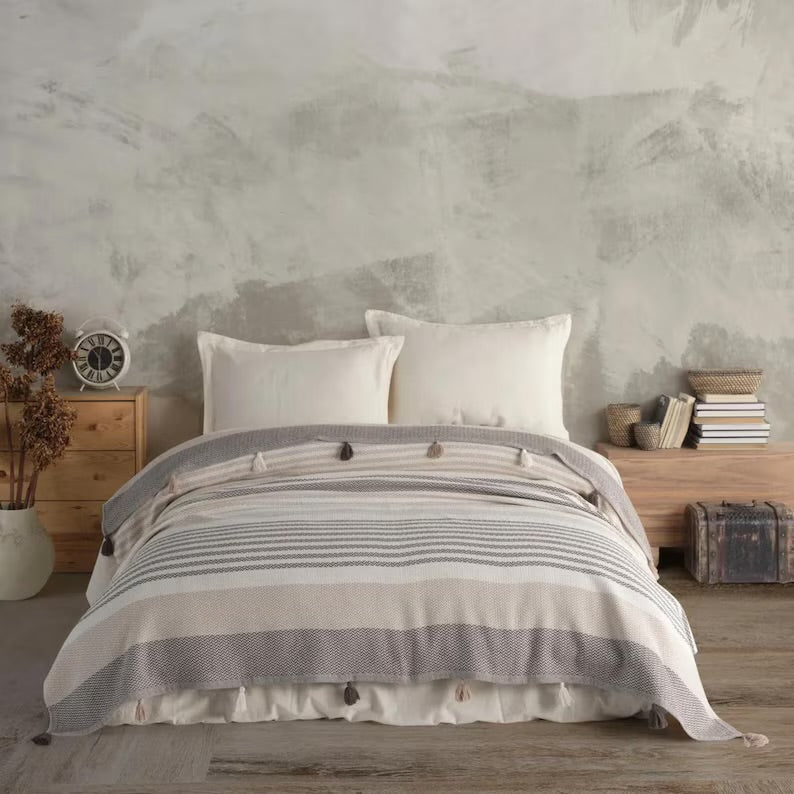 Woven cotton blanket