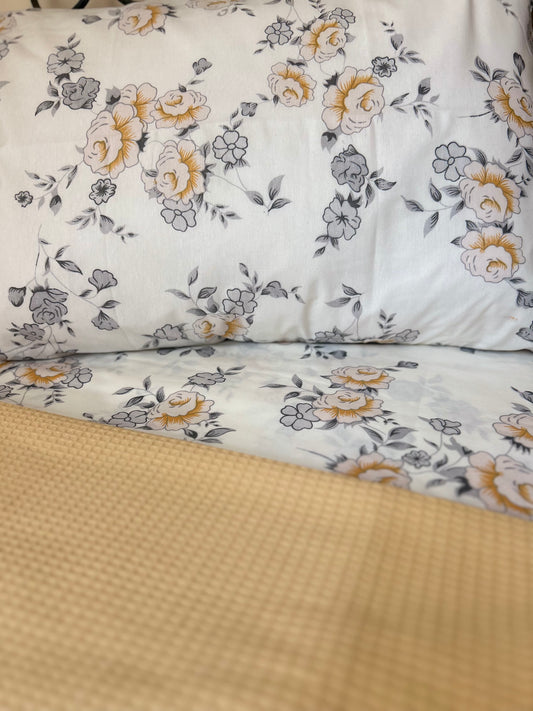Floral branch printed bed sheet set