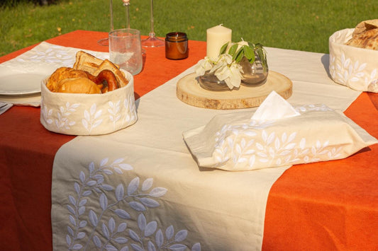 Summer leaves bread basket
