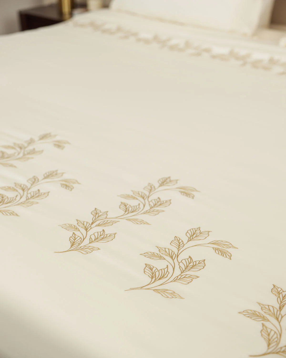 Suzanna Bed sheet set