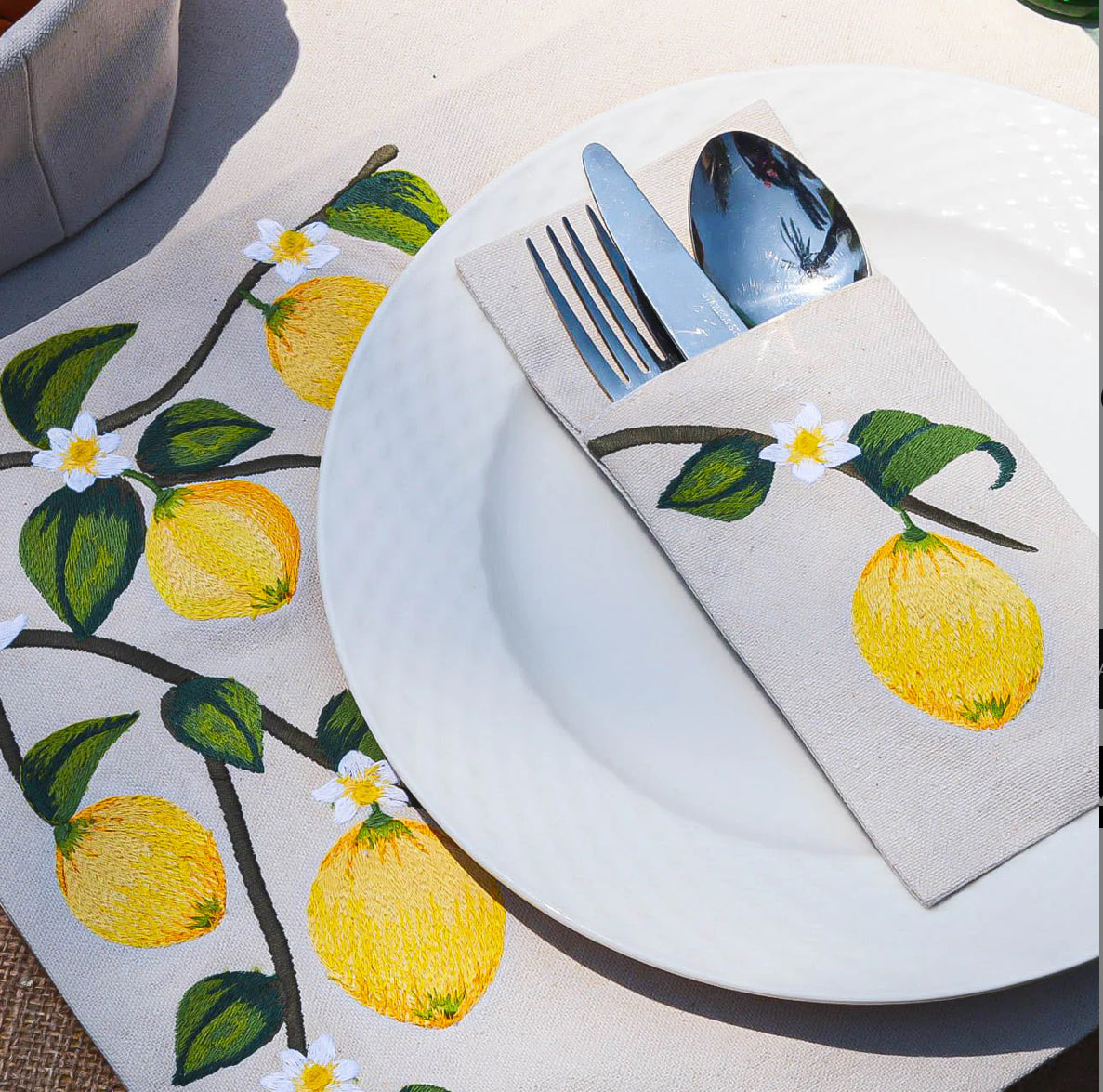 Laimoon cutlery holder set