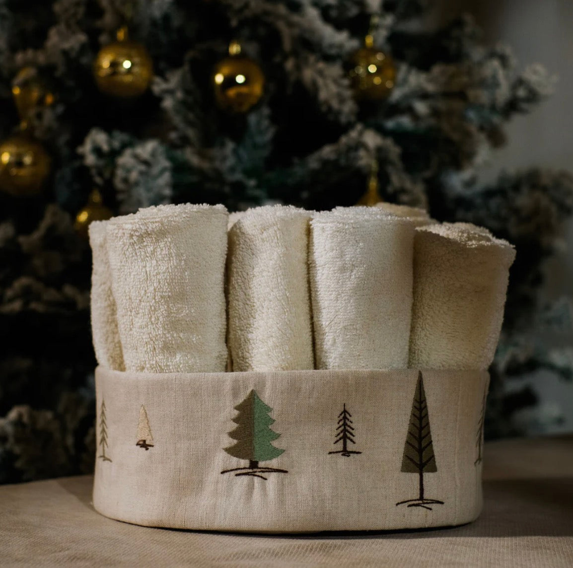 Whimsical winter bread basket