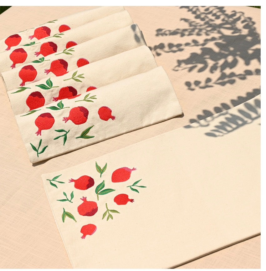 Pomegranate placemats set