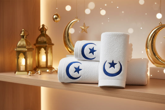Holly crescent guest towels