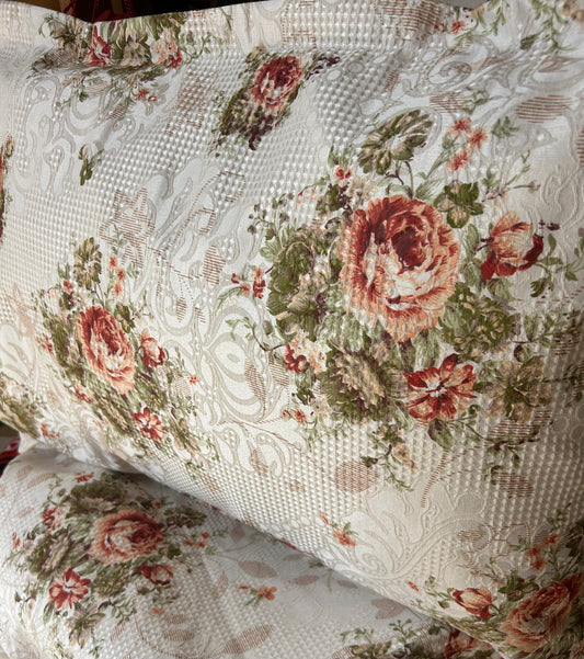 Flower printed coverta