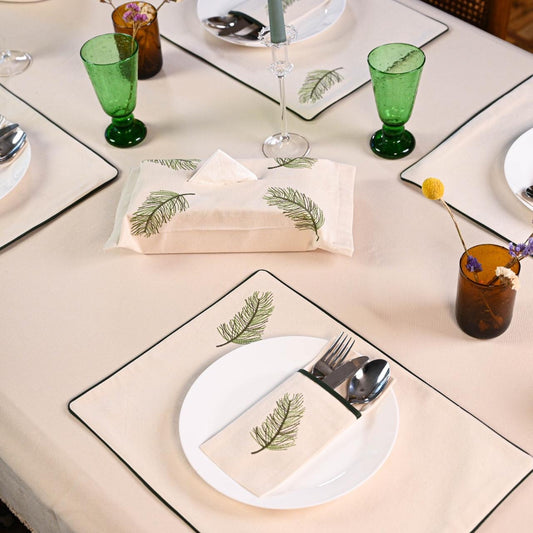 Spring leaf placemats set