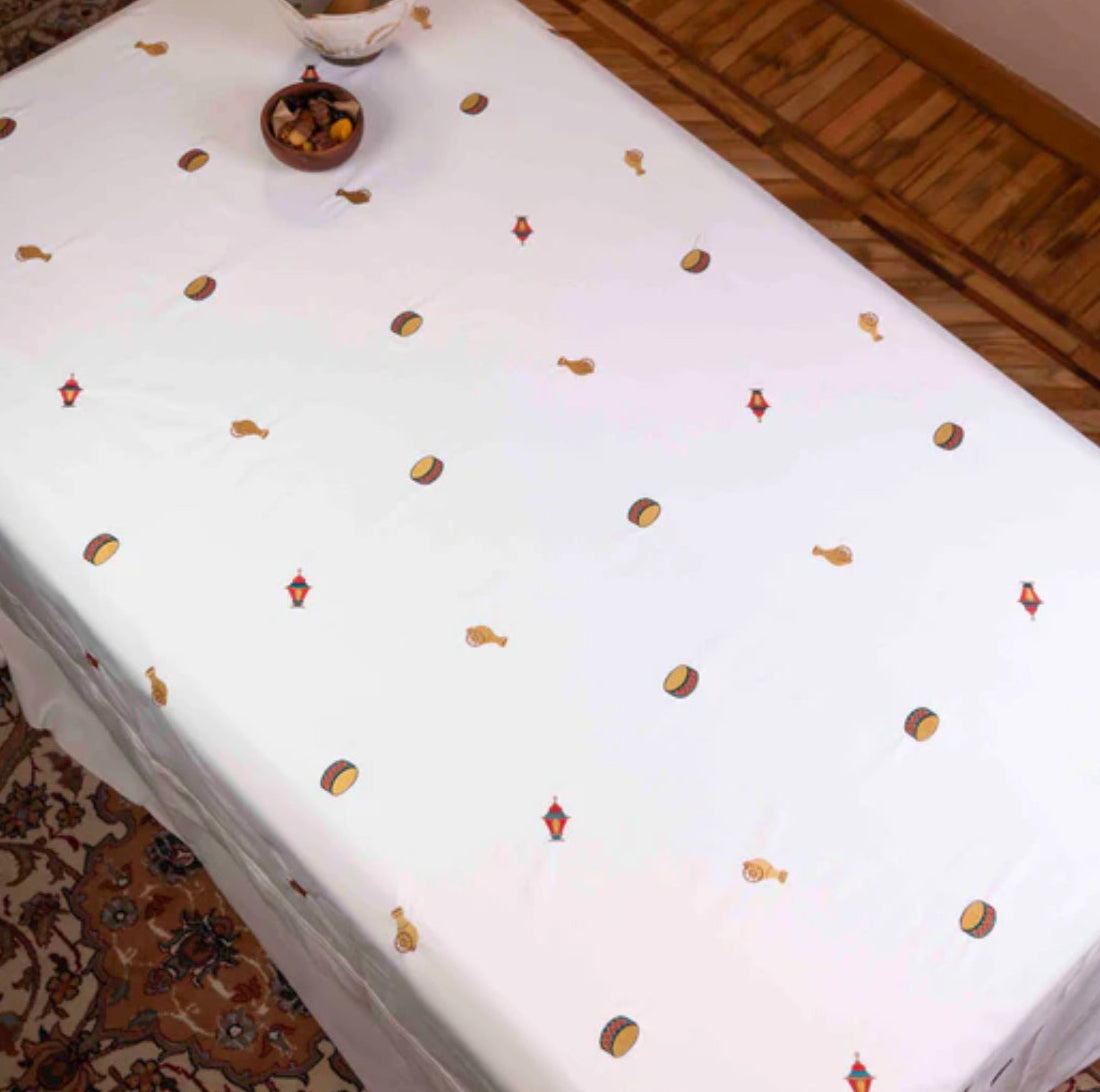 Wahawee table cover
