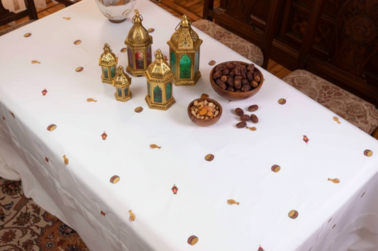 Wahawee table cover