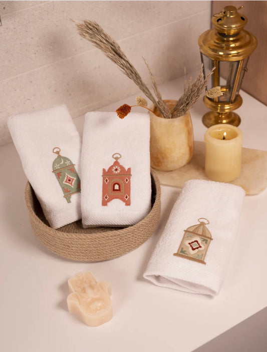 Pastel lanterns guest towels