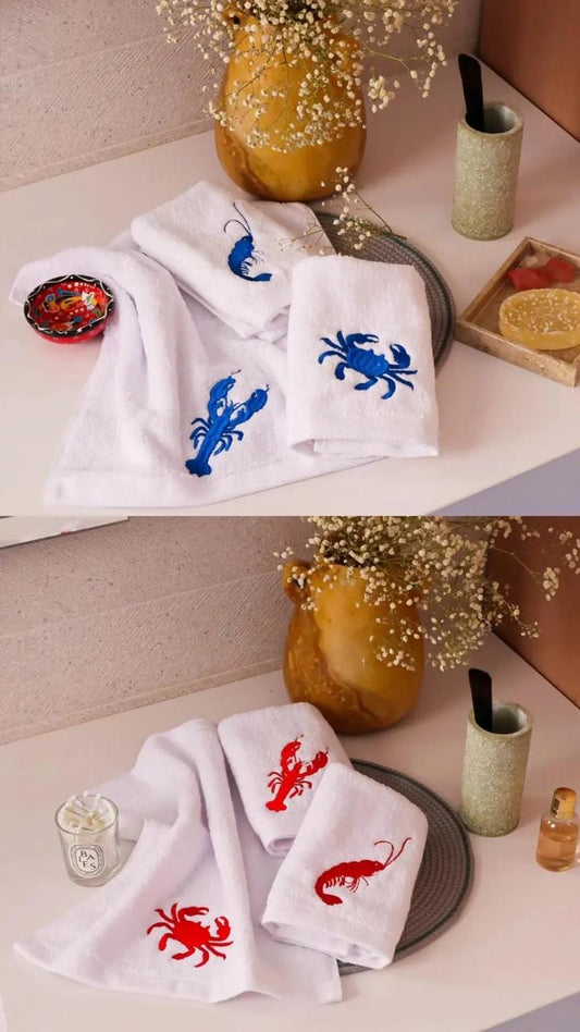 Claws guest towels