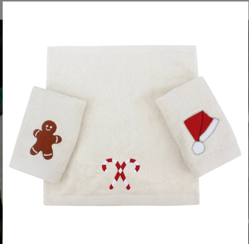 Holiday cheers guest towels