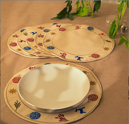 Festive ornaments Placemats set