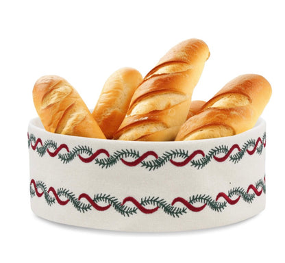 Christmas Garland bred basket