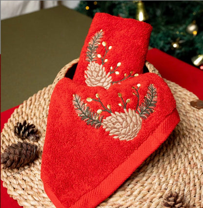 Pine cone guest towels