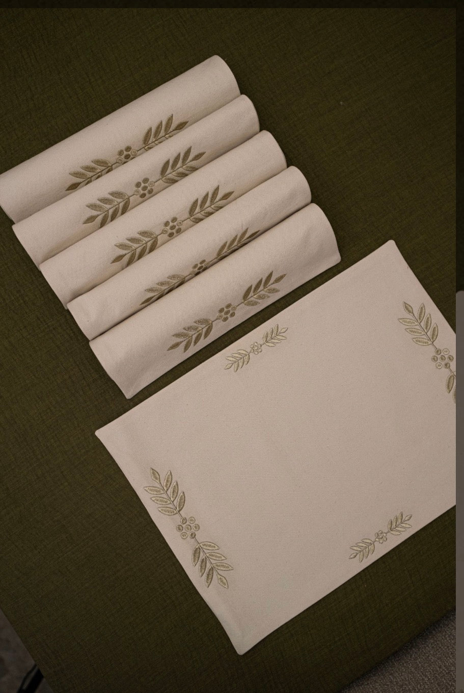 Waha placemats set