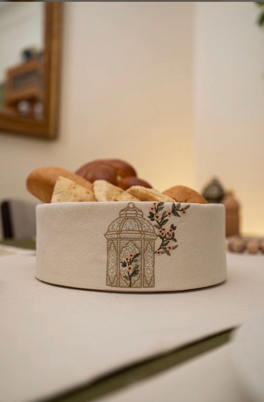Blooming lanterns bread basket