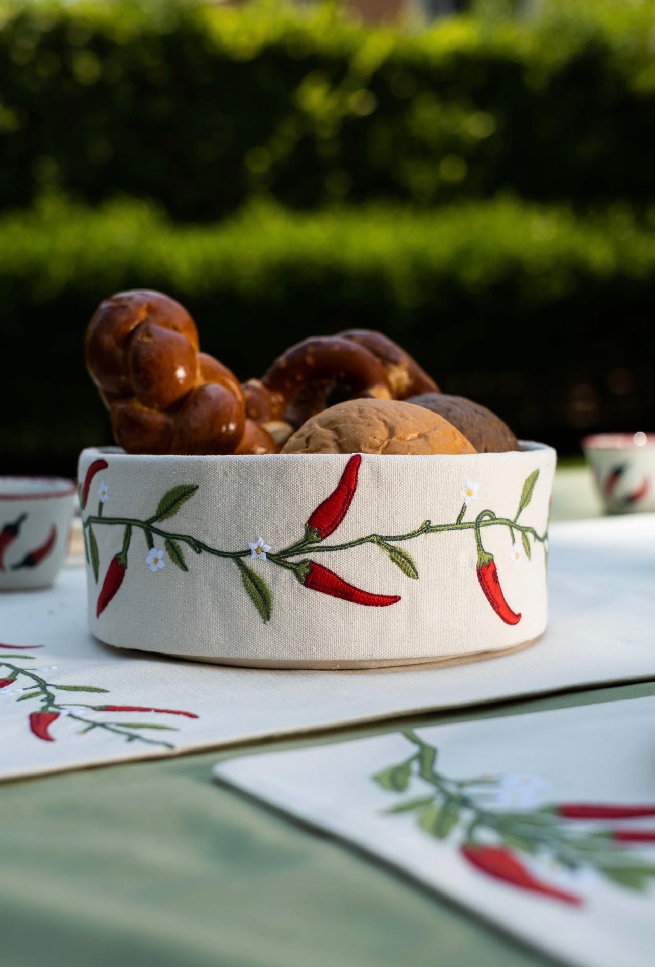 Shatta bread basket