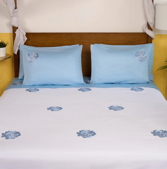 Floral bed cover
