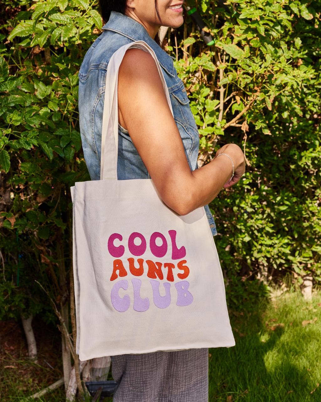 Aunt Tote bag