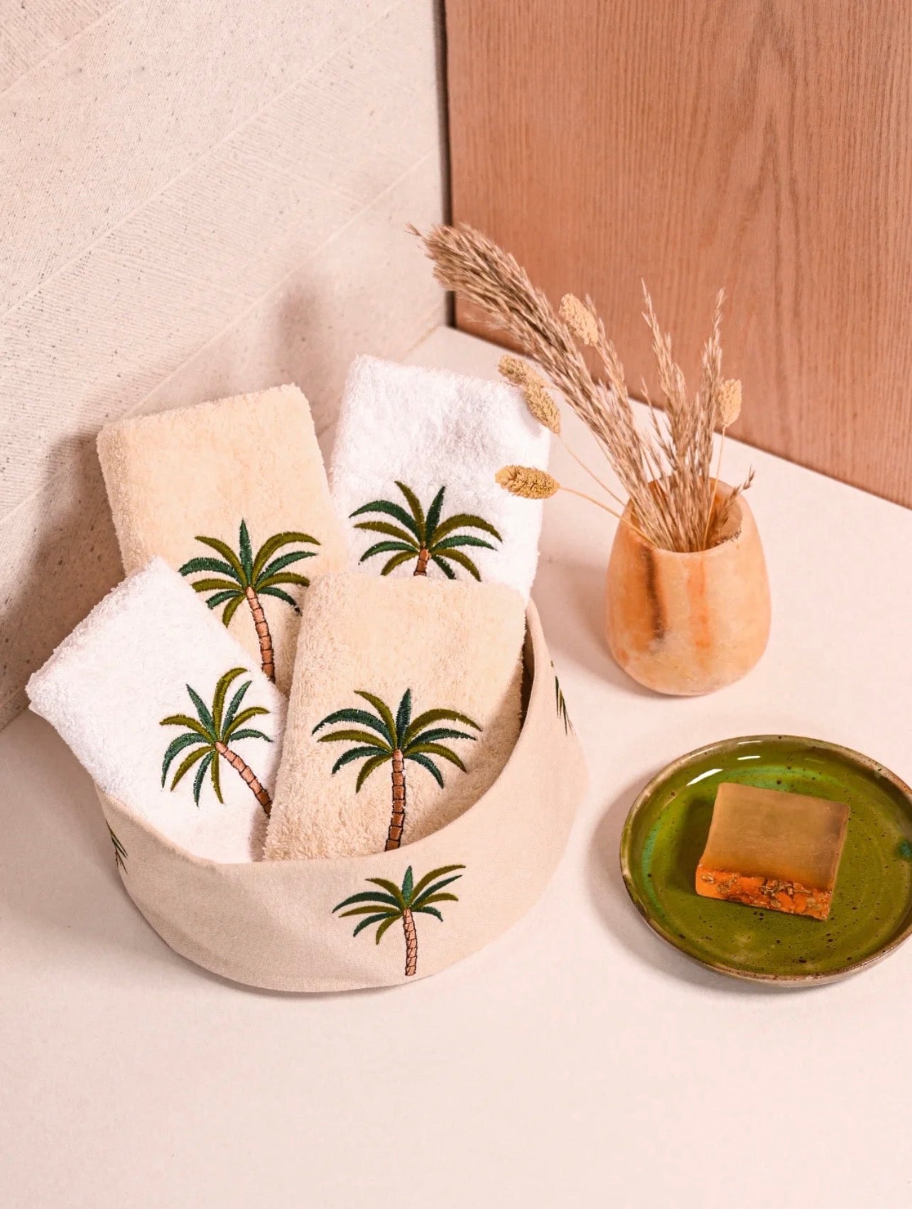 Palm Tree guest towel set