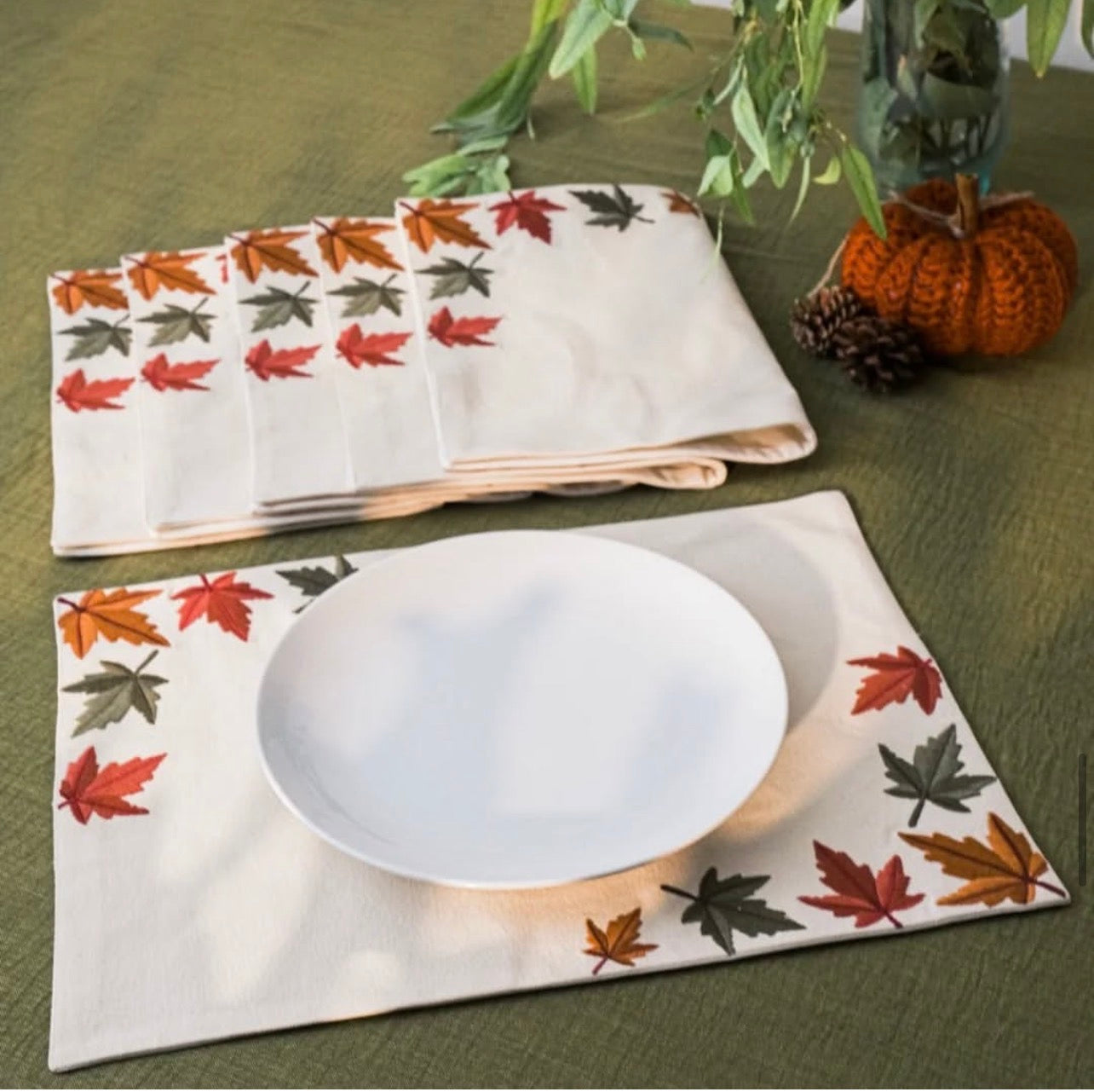 Maple Leaves placemats set