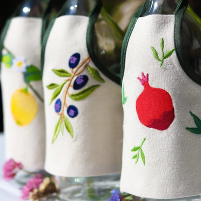 Set of 3 bloom bottle aprons