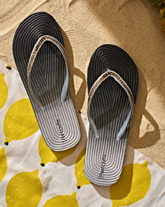 Latino women Flipflop